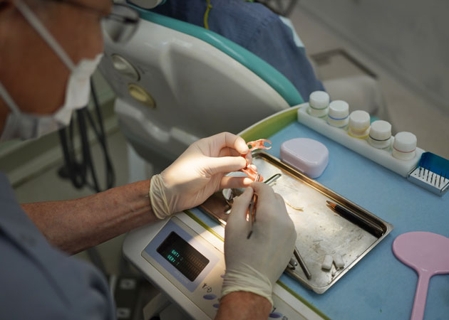 05.入れ歯の仕上げ・調整